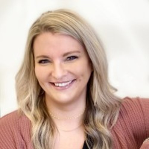 Courtney Ast